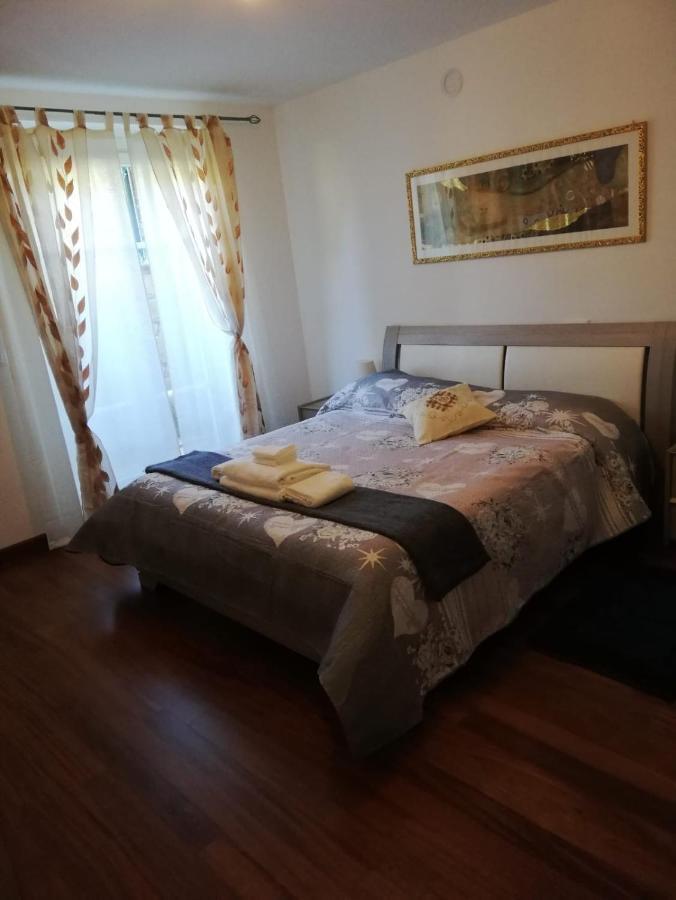 Stellina Marina Appartement Romito Buitenkant foto